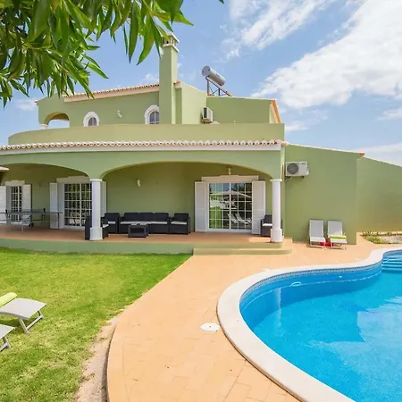 Carvoeiro Sleeps 8 Air Con Wifi * Carvoeiro (Lagoa)