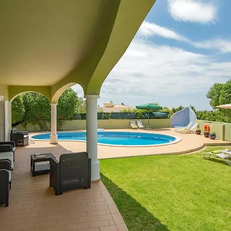 Villa Carvoeiro Sleeps 8 Air Con Wifi Carvoeiro (Lagoa)