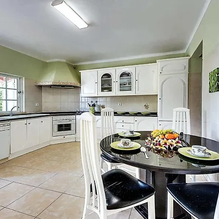Carvoeiro Sleeps 8 Air Con Wifi Carvoeiro (Lagoa)